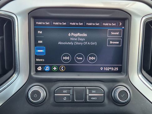 Certified 2021 Chevrolet Silverado 1500 RST AWD/4WD image 17