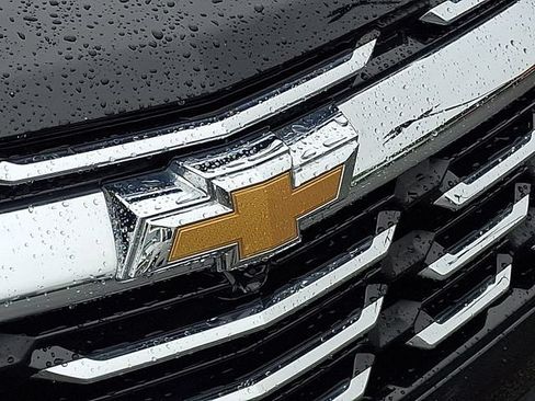 Used 2025 Chevrolet Equinox LT FWD image 26