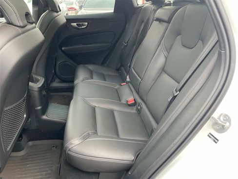 Used 2025 Volvo XC60 T8 Ultra w/ Protection Package Premier image 34