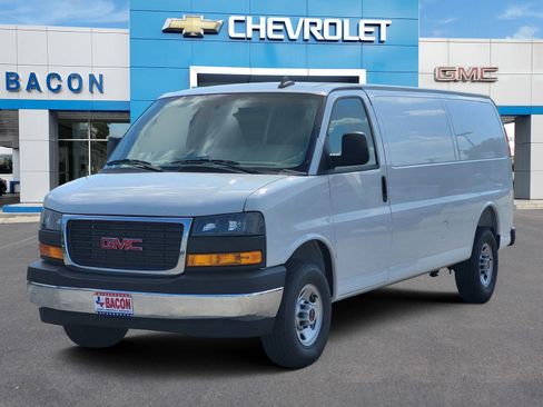 New 2025 GMC Savana 2500 Extended w/ Enhanced Convenience Package image 1
