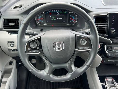Used 2022 Honda Pilot Touring image 38