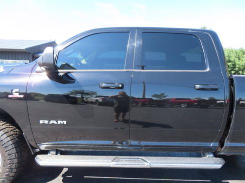 Used 2020 RAM 2500 Big Horn AWD/4WD image 15