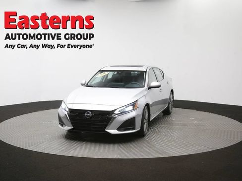 Used 2023 Nissan Altima 2.5 SL FWD image 56
