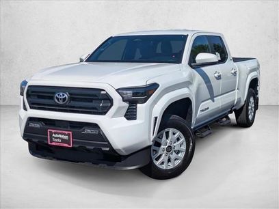 New 2025 Toyota Tacoma SR5