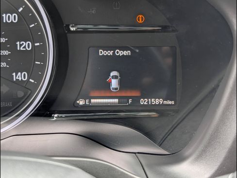 Used 2022 Honda HR-V EX image 10