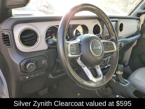 Used 2023 Jeep Wrangler Unlimited Sahara image 7