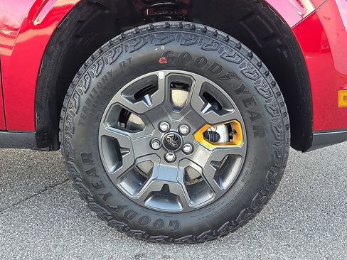 New 2026 Ford Maverick Tremor image 7