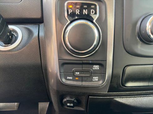 Used 2024 RAM 1500 Classic SLT image 21