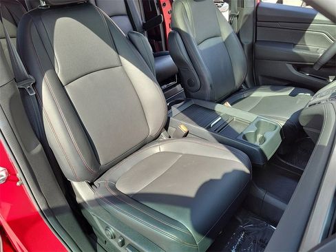 Used 2023 Honda Odyssey Sport image 18