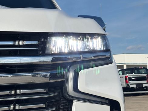 Used 2021 Chevrolet Tahoe Premier w/ Texas Edition image 11