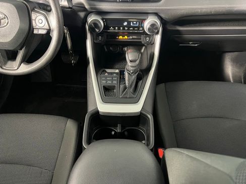 Used 2024 Toyota RAV4 LE image 17