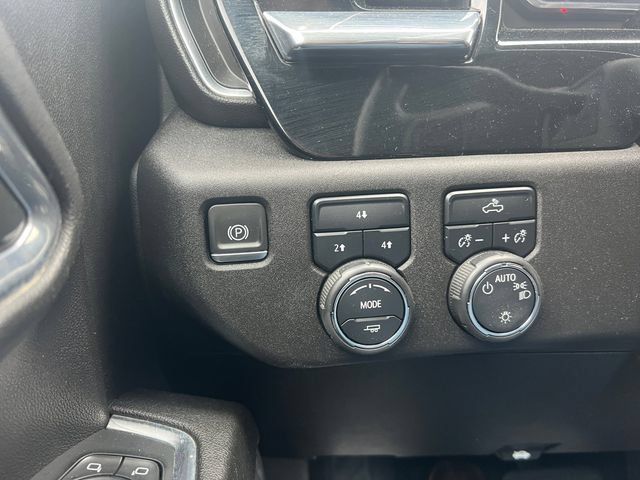 Used 2024 Chevrolet Silverado 2500 LT AWD/4WD image 23