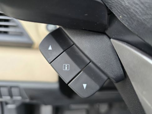 Used 2020 Subaru Legacy Premium w/ Tech Package 1 image 28