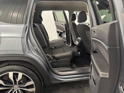 Used 2021 Volkswagen Atlas S image 11