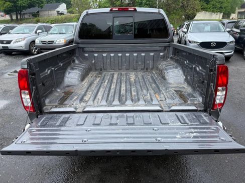 Used 2018 Nissan Frontier SV AWD/4WD image 27
