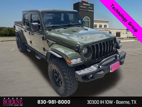 Used 2021 Jeep Gladiator Sport AWD/4WD image 8