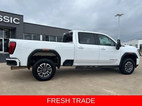 Used 2022 GMC Sierra 2500 AT4 AWD/4WD image 14