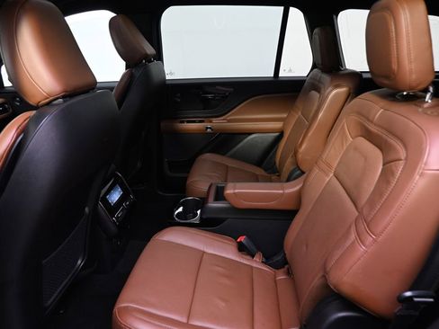 Certified 2022 Lincoln Aviator Reserve w/ Equipment Group 201A image 21