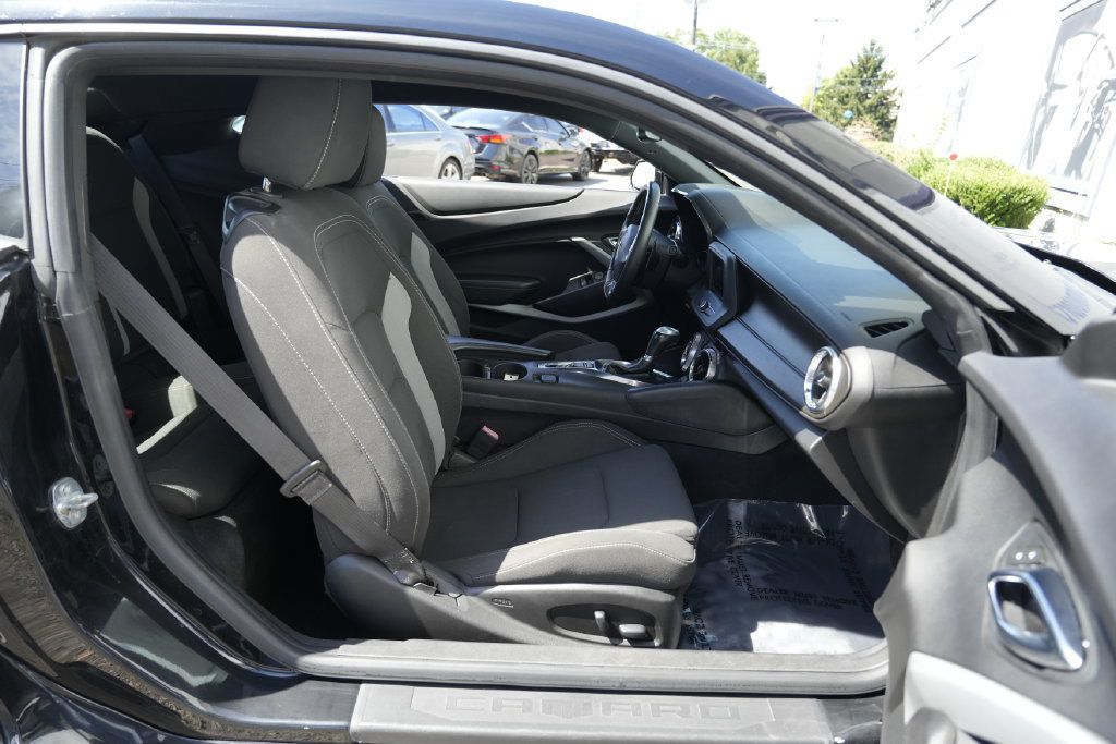 Used 2020 Chevrolet Camaro LT w/ RS Package RWD image 27