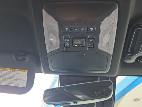 Used 2022 Toyota RAV4 XSE image 23