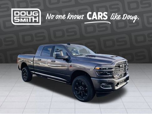 Used 2025 RAM 2500 Laramie image 6