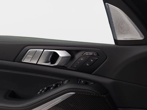 New 2026 BMW X7 M60i image 28