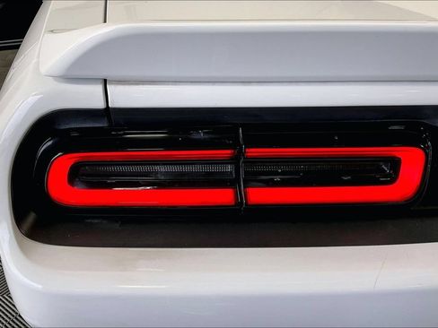Used 2022 Dodge Challenger R/T RWD image 38