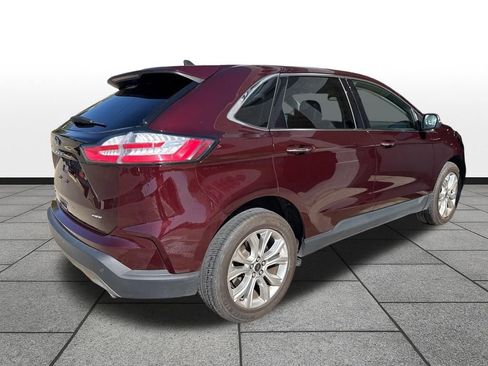 Used 2024 Ford Edge Titanium image 8