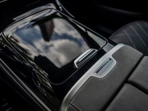 Used 2023 Mercedes-Benz EQS 450+ SUV w/ Pinnacle Trim Package image 13