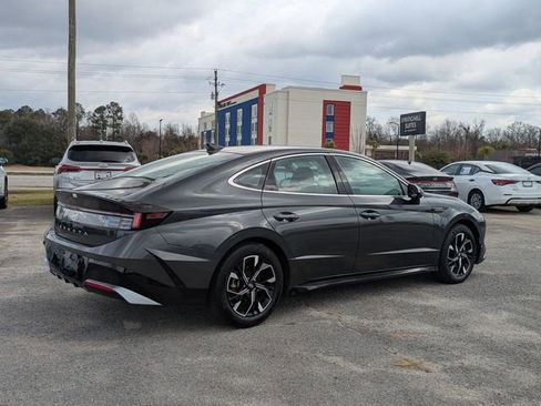 Used 2025 Hyundai Sonata SEL image 3
