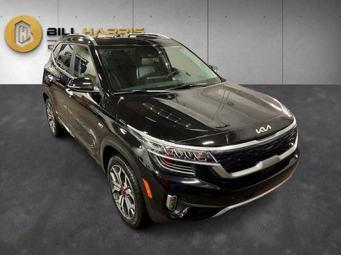 Used 2023 Kia Seltos SX w/ SX Sunroof Package image 8