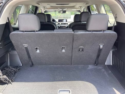 Used 2022 Kia Telluride EX w/ EX Premium Package FWD image 14