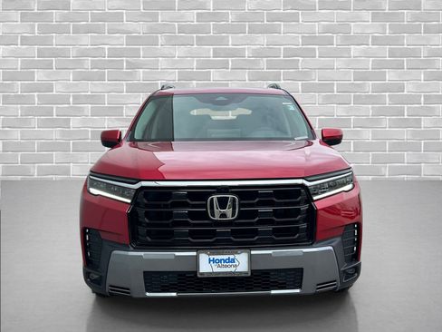 New 2026 Honda Pilot Touring image 7