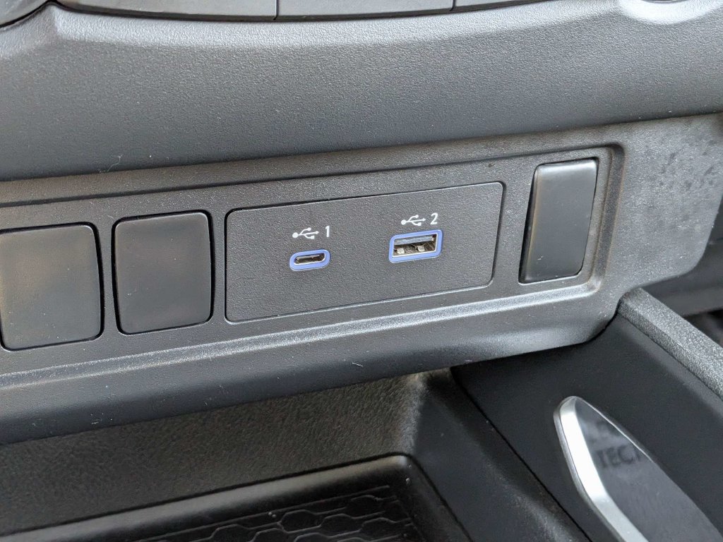 Used 2024 Nissan Frontier SV RWD image 21