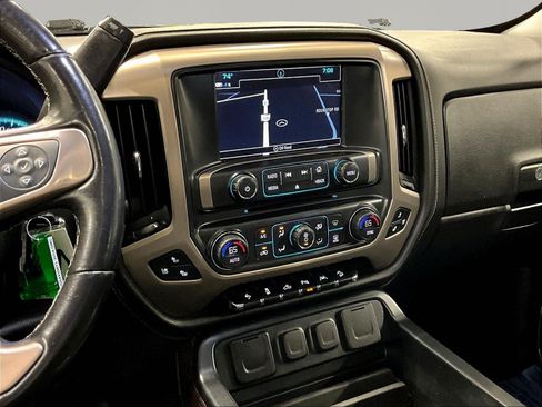 Used 2018 GMC Sierra 1500 Denali AWD/4WD image 10
