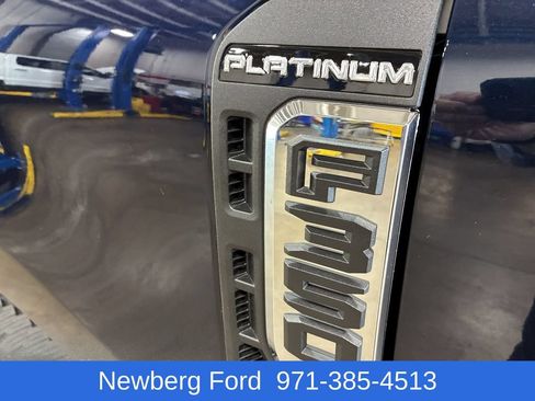 Used 2023 Ford F350 Platinum AWD/4WD image 13