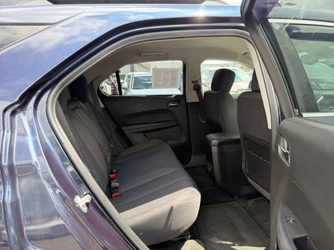 Used 2017 Chevrolet Equinox LT FWD image 25