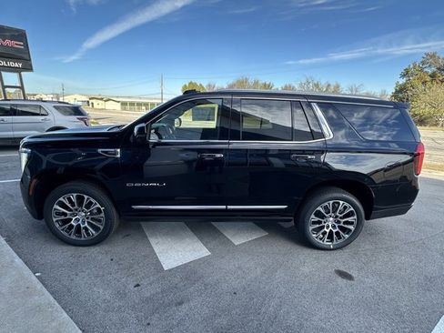 New 2026 GMC Yukon Denali image 10