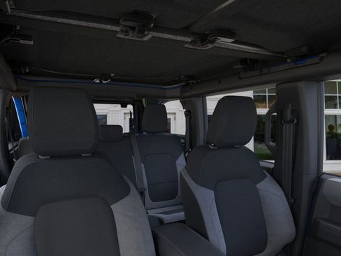 New 2025 Ford Bronco Big Bend image 12