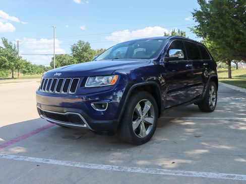 Used 2015 Jeep Grand Cherokee Limited w/ Trailer Tow Group IV RWD image 3