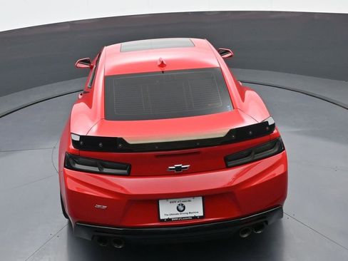 Used 2016 Chevrolet Camaro SS RWD image 33