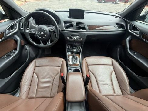 Used 2018 Audi Q3 2.0T Premium w/ Convenience Package FWD image 4