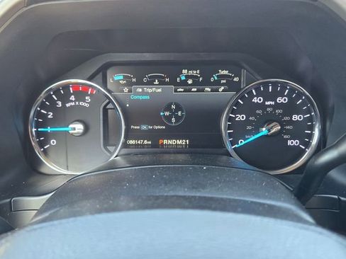 Certified 2018 Ford F250 Lariat w/ Lariat Ultimate Package RWD image 19