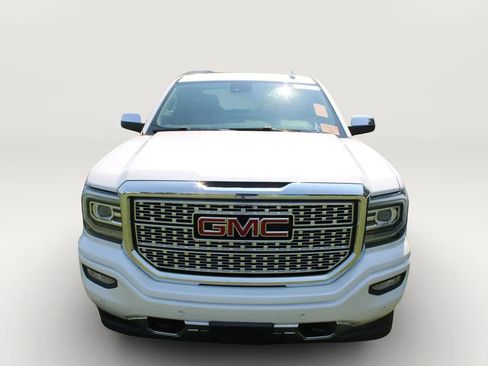 Used 2017 GMC Sierra 1500 Denali AWD/4WD image 2