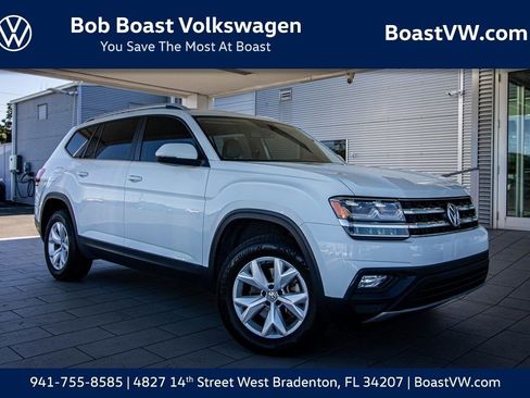 Used 2018 Volkswagen Atlas SE image 1