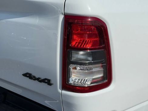 Used 2020 RAM 1500 Big Horn AWD/4WD image 30