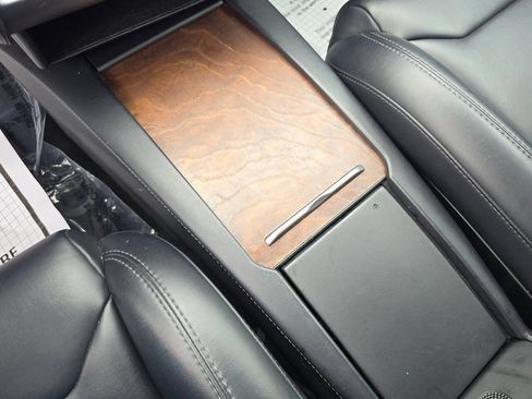 Used 2019 Tesla Model S Long Range AWD/4WD image 25