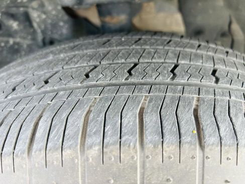 Used 2023 Nissan Rogue SV w/ SV Premium B Package image 41