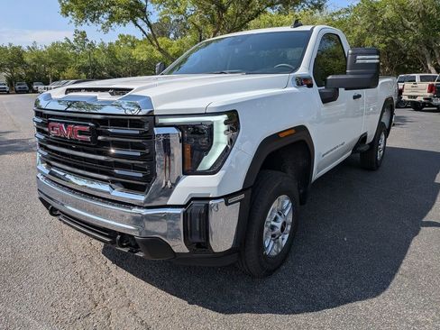 New 2026 GMC Sierra 2500 Pro RWD image 8