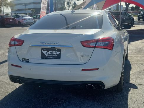 Used 2018 Maserati Ghibli image 4